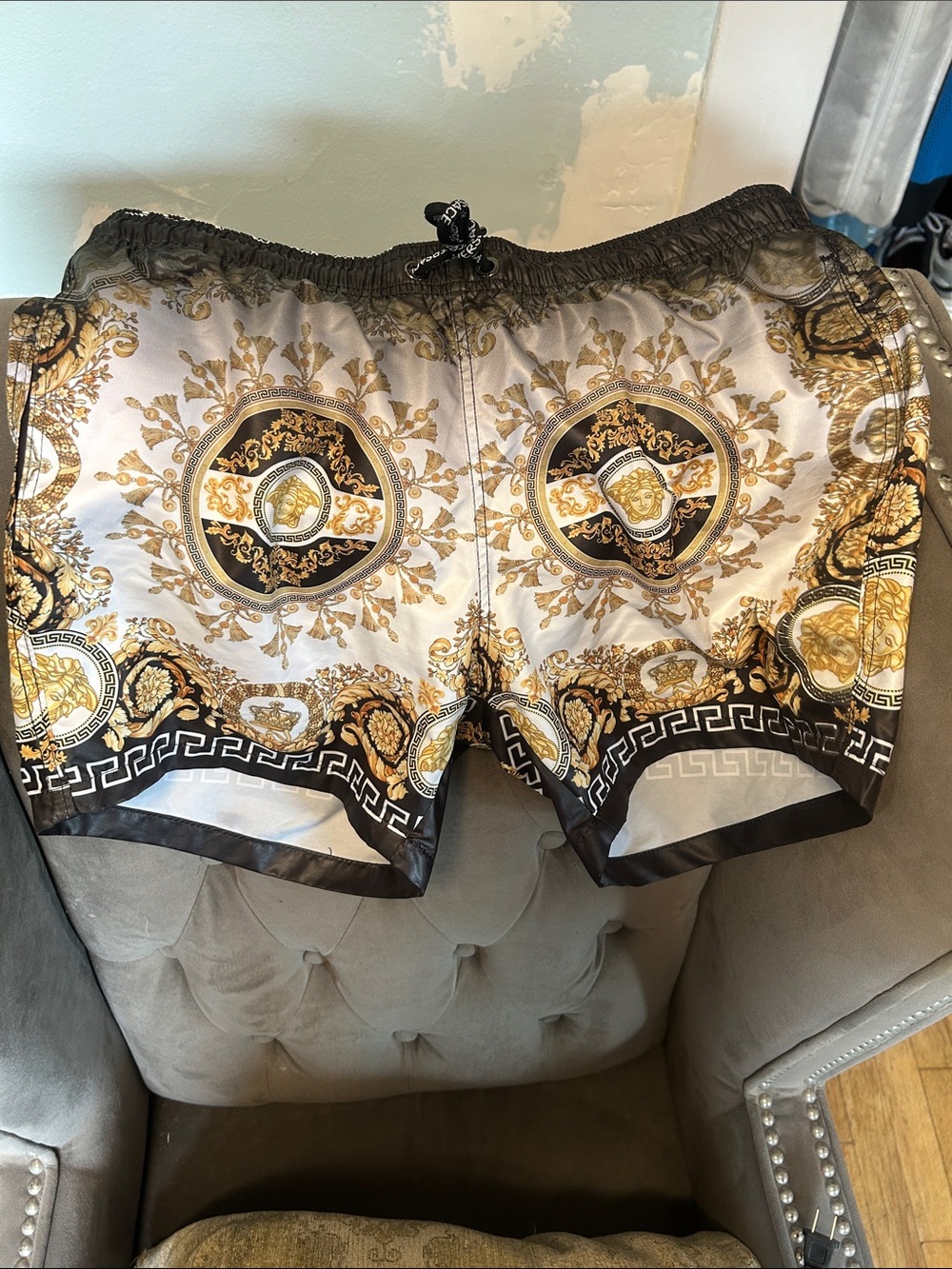 Versace Medusa Baroque Swim Shorts Size M Black/Gold